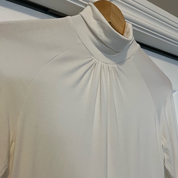 White Vintage Turtleneck Top - Picture 2 of 5